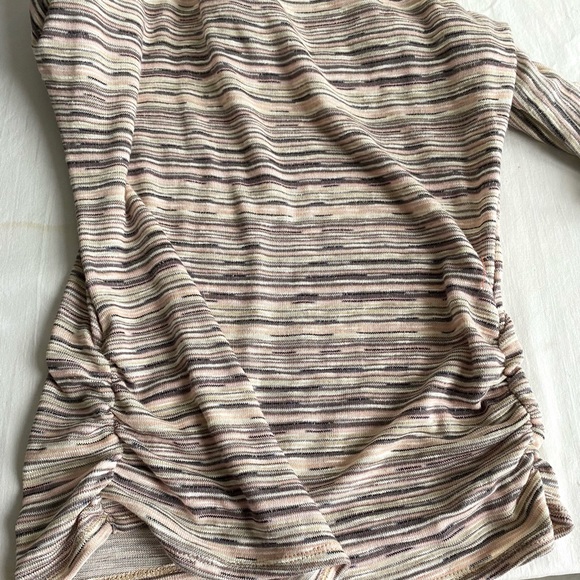 I.N. San Francisco Neutral Heathered Lace Insert Ruched Knit Sweater Top - Picture 10 of 14